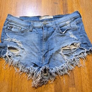 KanCan Women 29‎ Blue Denim Frayed Distressed Raw Hem Cutoff Booty Jean Shorts